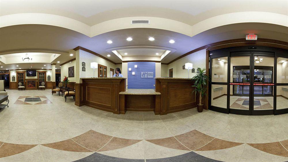Holiday Inn Express Hotel & Suites Tipp City By Ihg Exterior photo