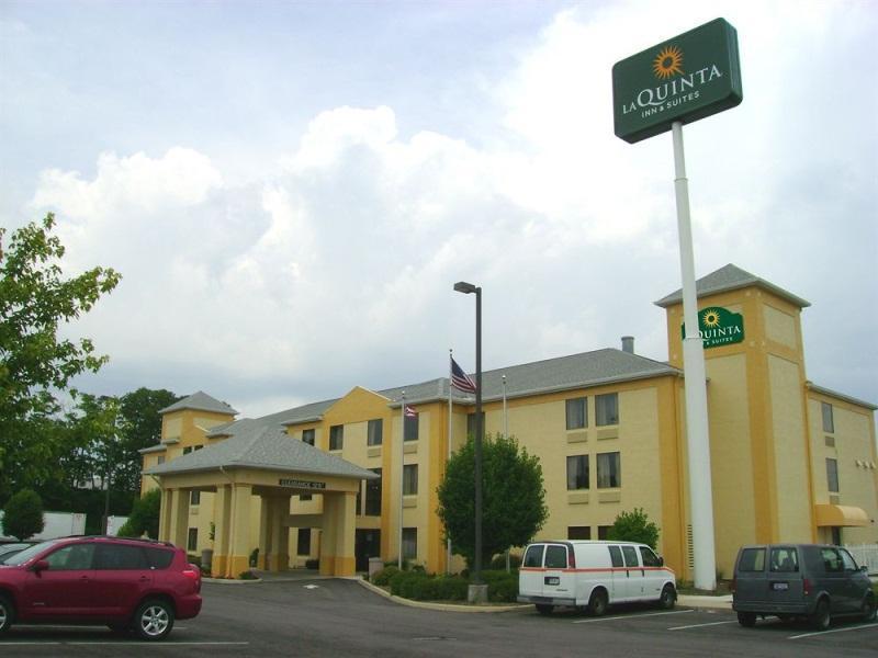 Holiday Inn Express Hotel & Suites Tipp City By Ihg Exterior photo
